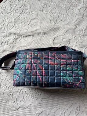 LUG MUNCHIE CONVERTIBLE LUNCH BAG- TROPICAL MULTI